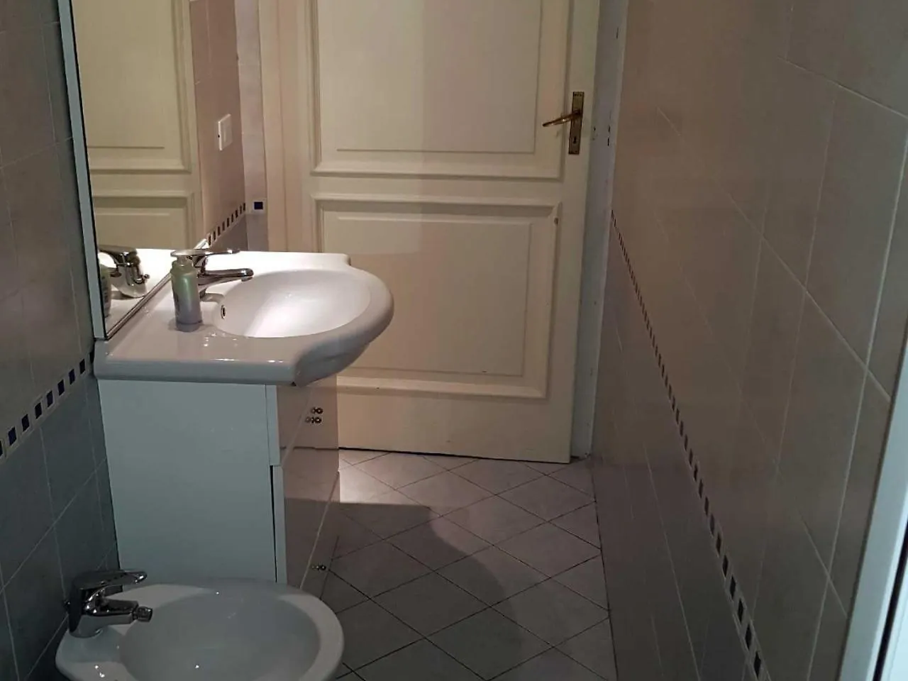 Guest house Central Rooms Genoa Italy